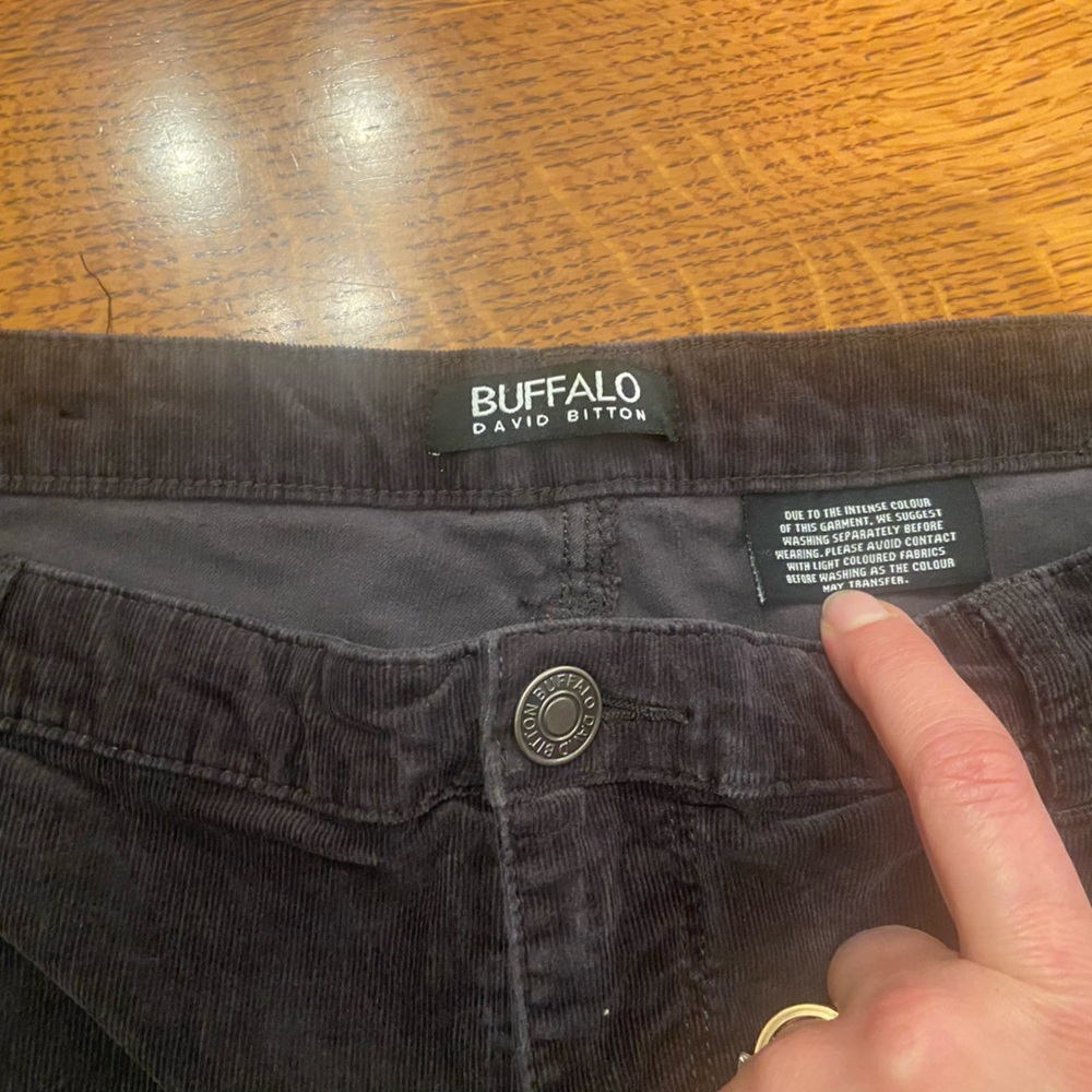 Buffalo David Britton, misses, mid rise skinny stretch cords, dark gray, sz 16